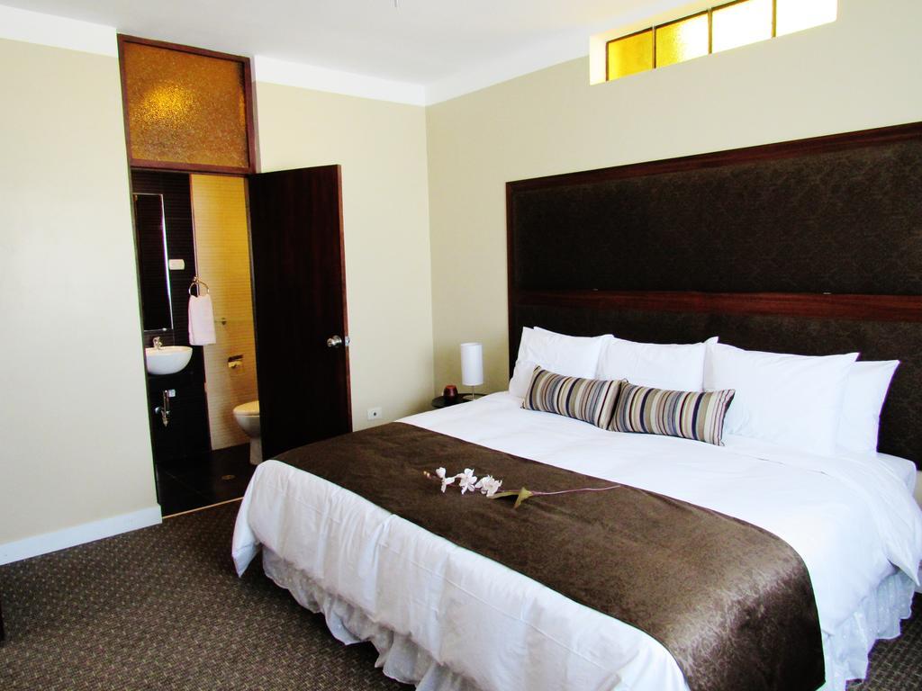 Los Leones Hotel Boutique Yanahuara Стая снимка