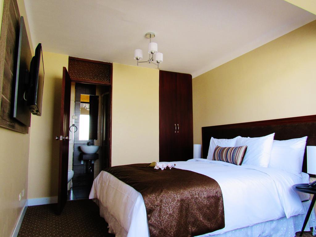 Los Leones Hotel Boutique Yanahuara Стая снимка