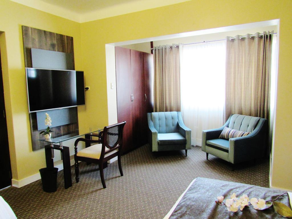 Los Leones Hotel Boutique Yanahuara Стая снимка