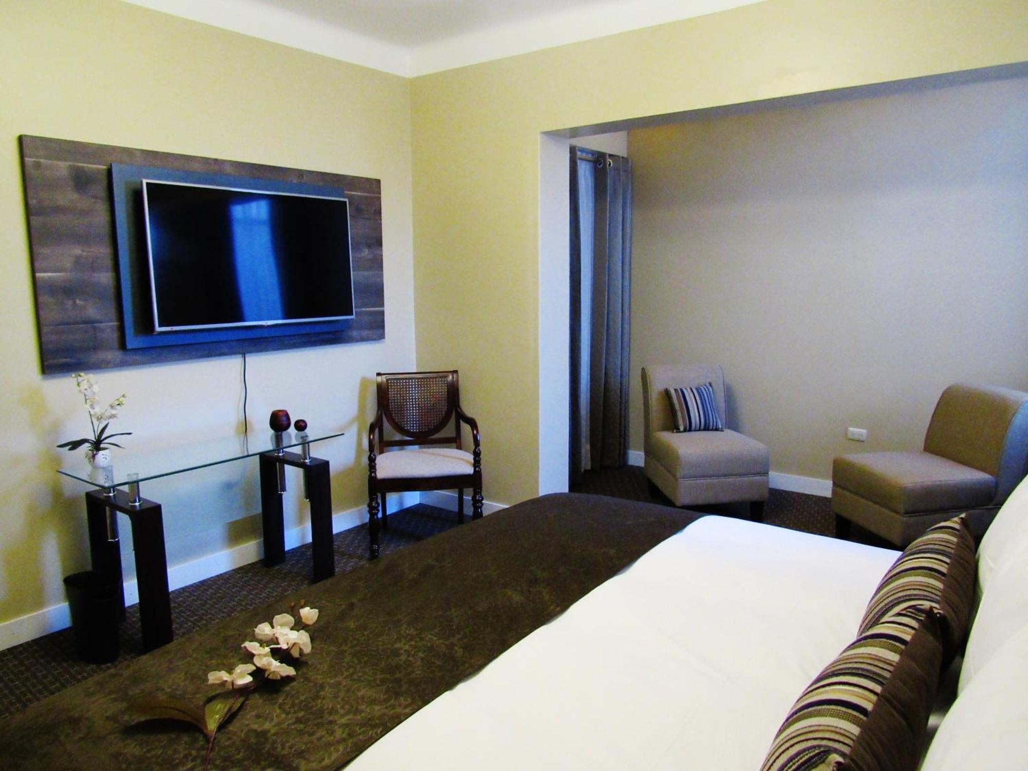 Los Leones Hotel Boutique Yanahuara Стая снимка