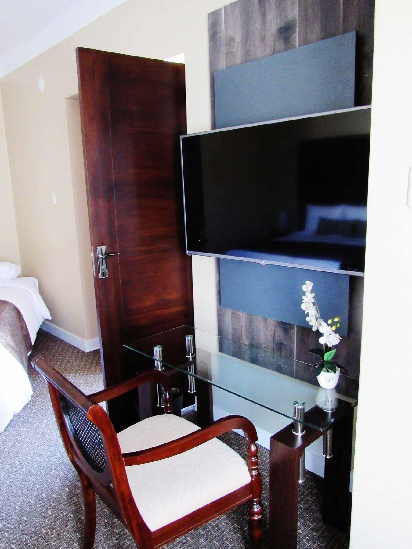 Los Leones Hotel Boutique Yanahuara Екстериор снимка