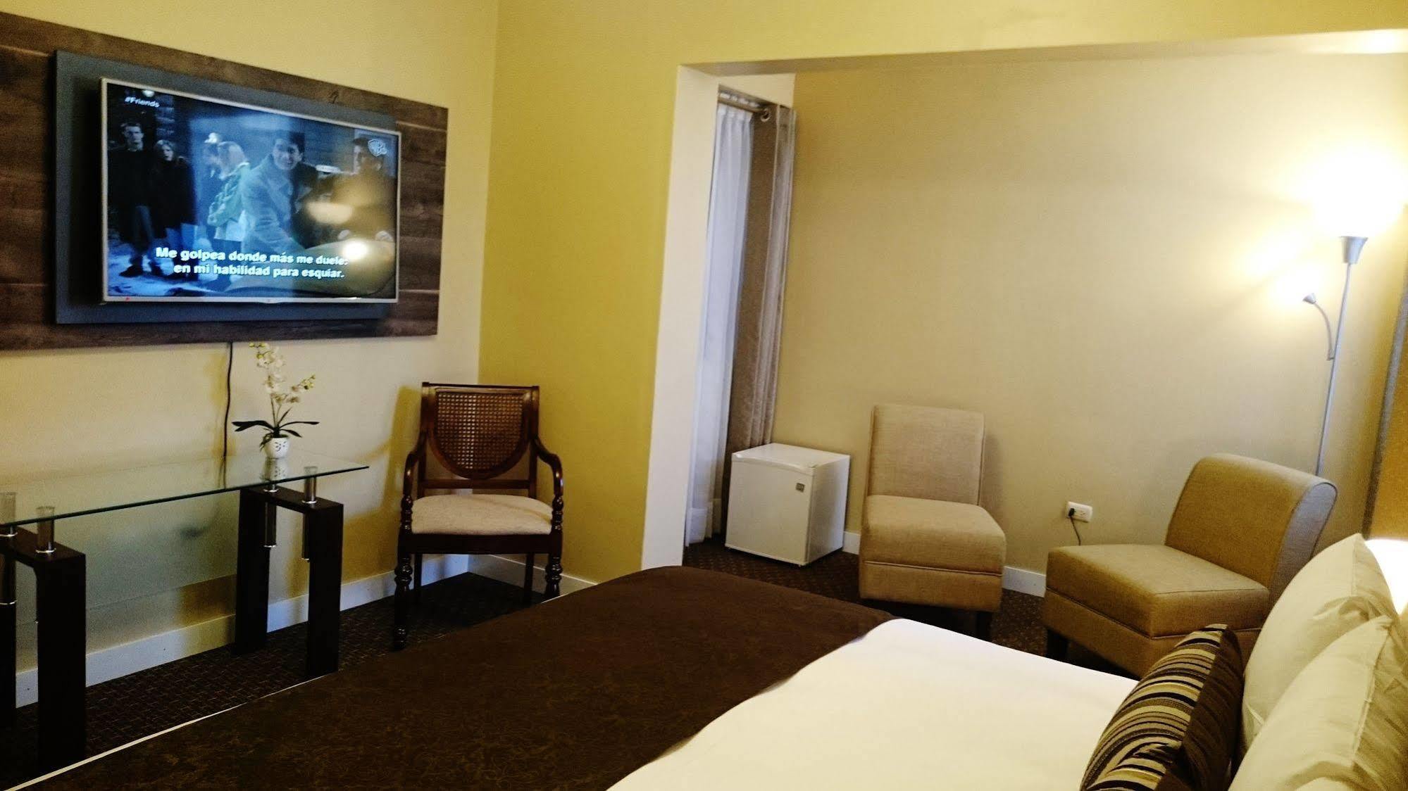 Los Leones Hotel Boutique Yanahuara Екстериор снимка